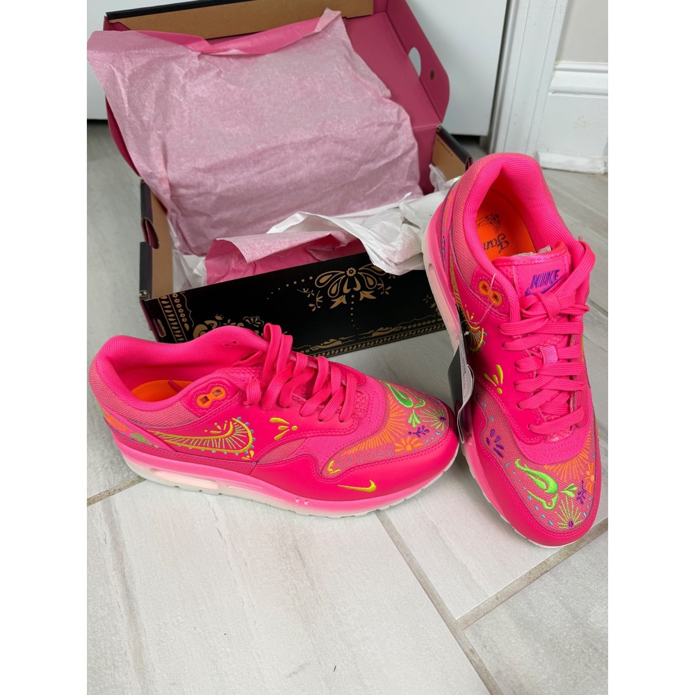 Nike Air Max 1 PRM Familia Dia de Muertos Pink FQ8172-645 Mens 7 Womens 8.5